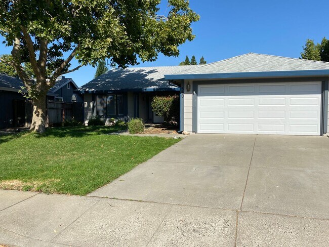 Building Photo - Welcome to this adorable, newly remodeled ...