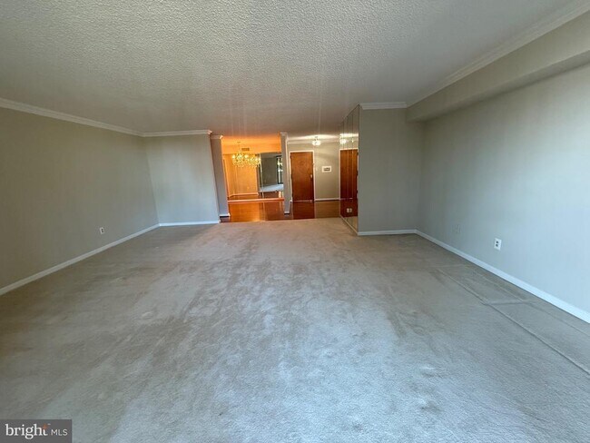 Foto del edificio - 1101 S Arlington Ridge Rd