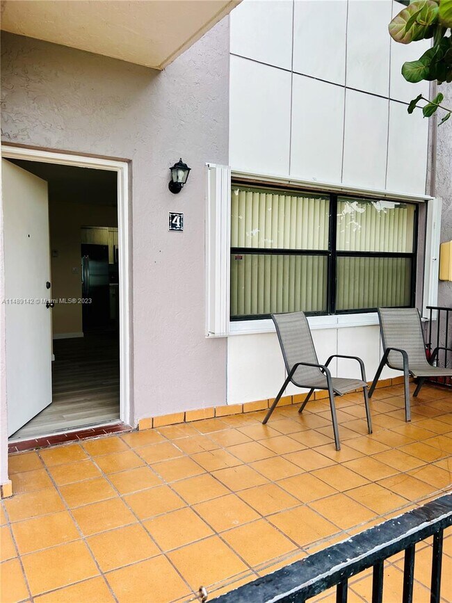 Foto del edificio - 13391 SW 17th Ln
