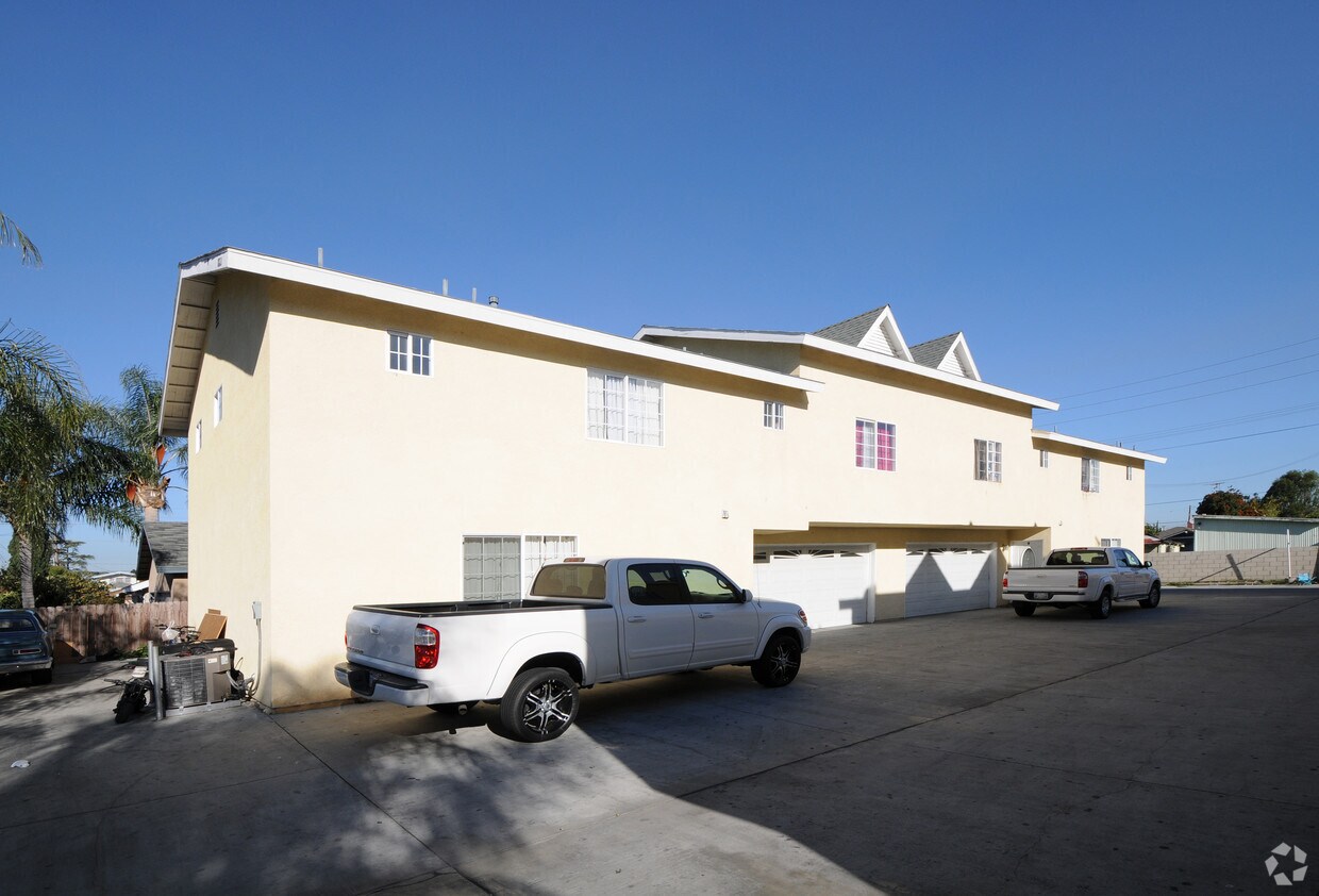 Foto principal - 18821 E Pearl Ave