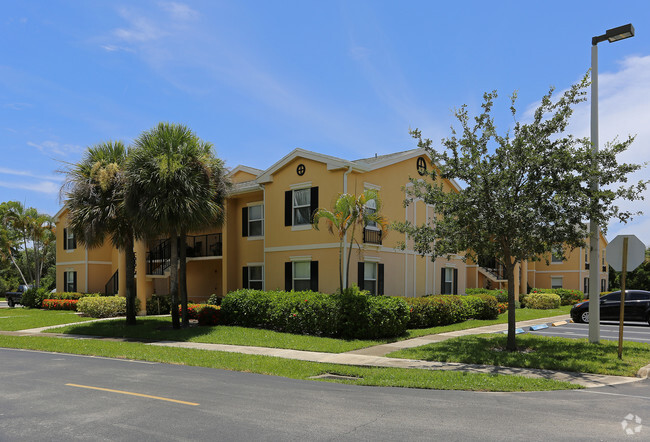 Boynton Bay Apartments - Over 55+ Community Apartments - Boynton Beach