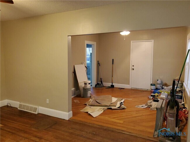 Foto del edificio - 5828 Atwell Rd