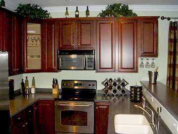 Building Photo - Immaculate West End Townhome