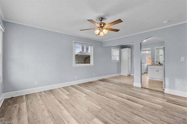 Foto del edificio - 1101 Hickory Ave