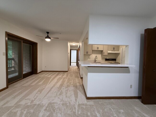 Building Photo - 44790 Locust Ridge Ct