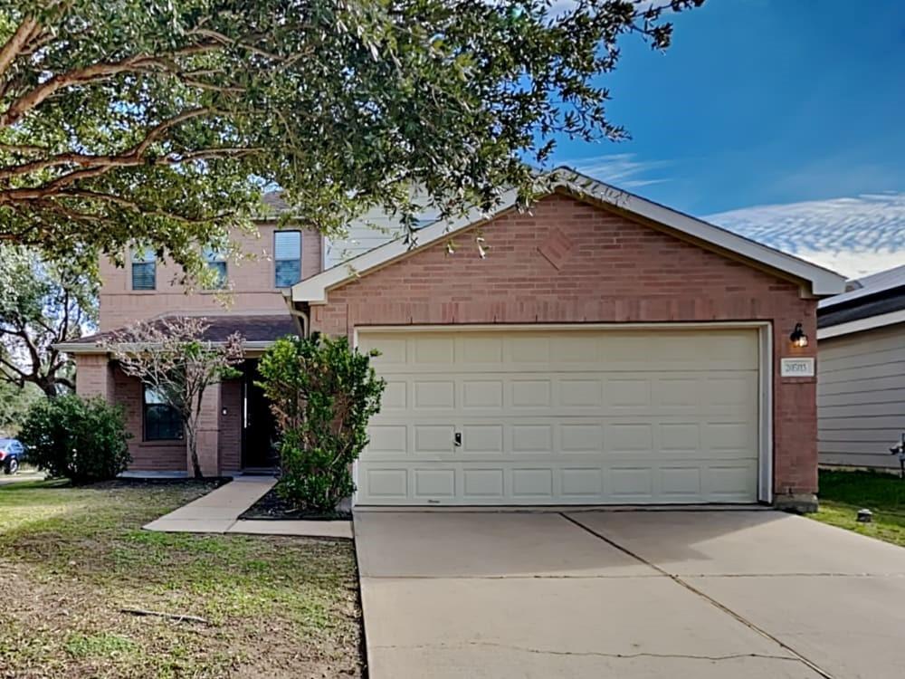 Primary Photo - 20503 Hillsdale Park Dr