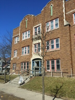 Primary Photo - 936 W Meinecke Ave
