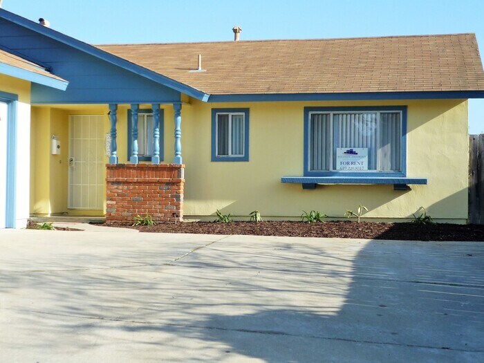 Primary Photo - 2837 Caulfield Dr