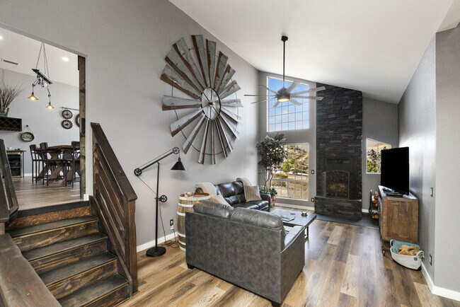 Foto del edificio - 525 N Fitzmaurice Dr