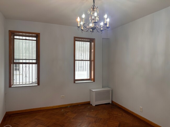 Building Photo - 2013-2059 59th St