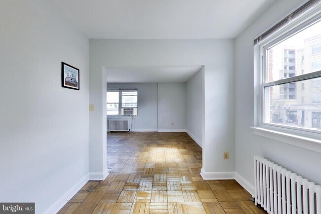 Foto del edificio - 1720 N Quinn St