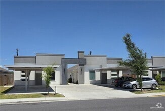 Building Photo - 3400 S Colt Ln