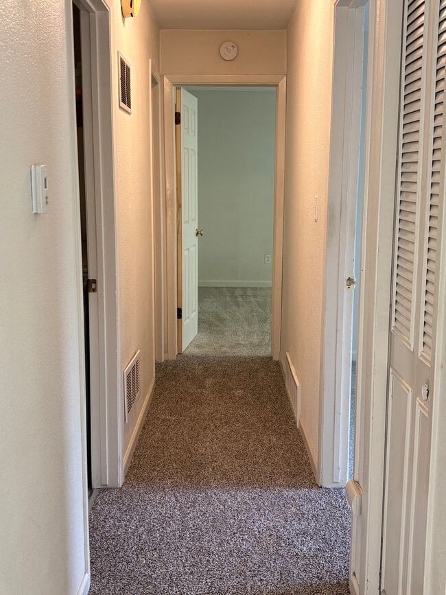 Foto del edificio - 2 Bedroom Ranch Style Home