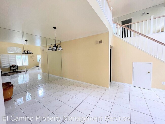 Building Photo - 3 br, 2.5 bath House - 13226 Addington St.