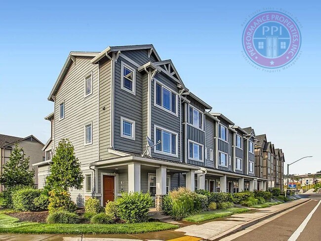 Foto del edificio - Sherwood - Desirabe River Terrace Neighborhood,  Luxury Townhome, Community Pool, Rec Room & Gym
