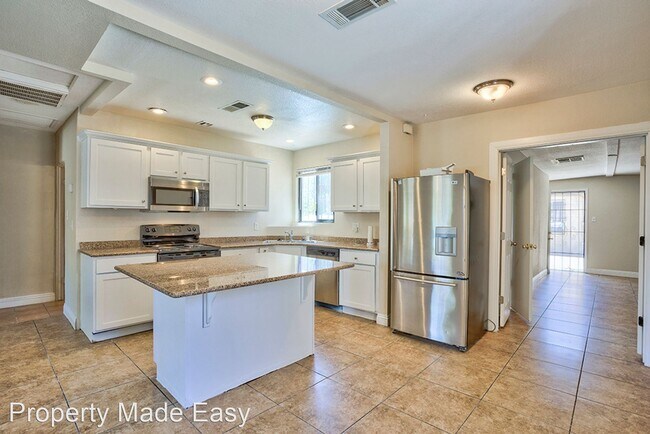 Building Photo - 4 br, 3 bath House - 1600 E Ogden Ave