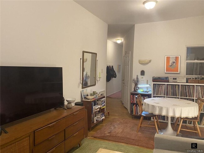 Foto del edificio - 295 5th Ave