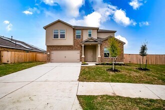 Building Photo - 414 Sebring Cir