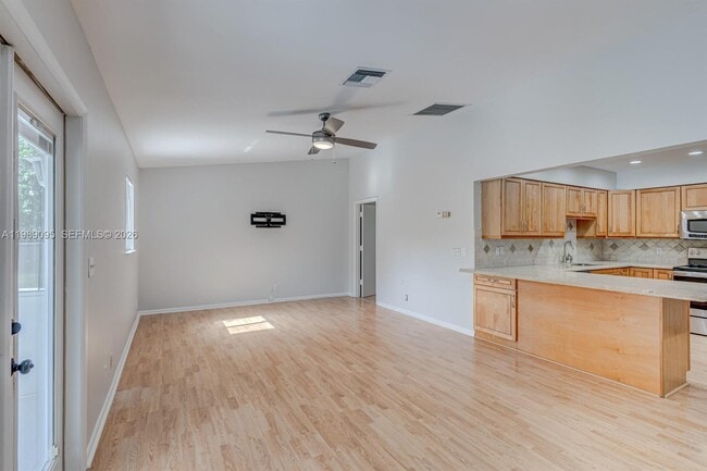 Foto del edificio - 15216 85th Ave N