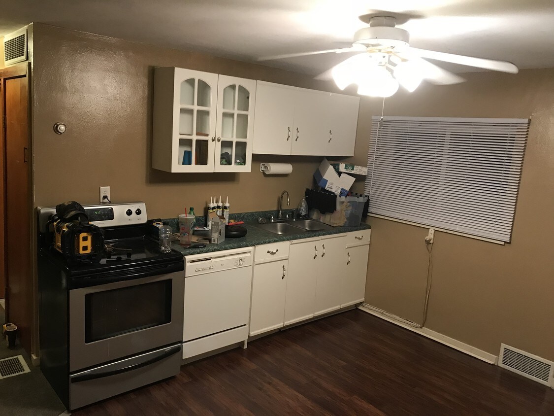 144 Marion Ave, Belle Vernon, PA 15012 Apartments in Belle Vernon, PA