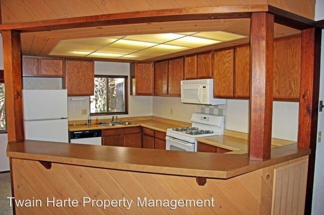 Building Photo - 3 br, 2 bath House - 18518 Wildwood Dr