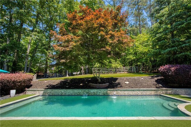 Foto del edificio - 265 Oakhurst Leaf Dr