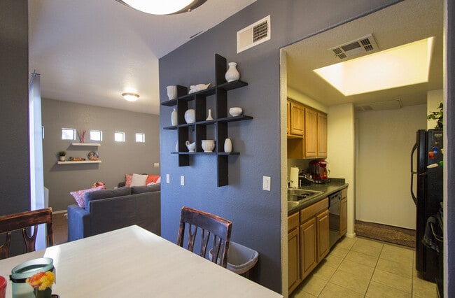 Foto del edificio - COMING SOON!!!!