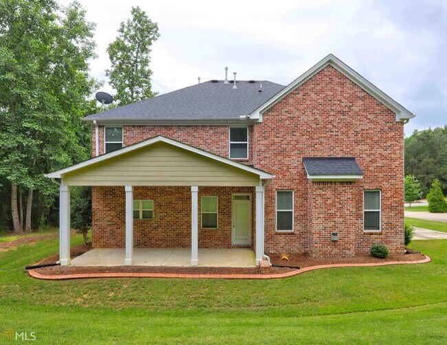 Building Photo - 1112 Eagles Brooke Dr