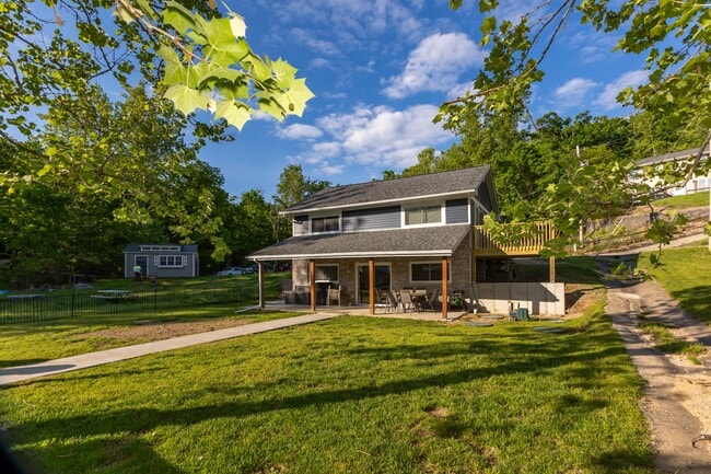 Building Photo - 70 Water Oak Ln