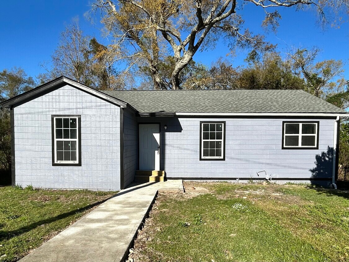 Foto principal - 2619 18th Ave