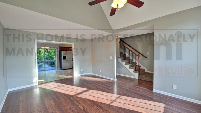 Building Photo - 2656 Arthurs Ct