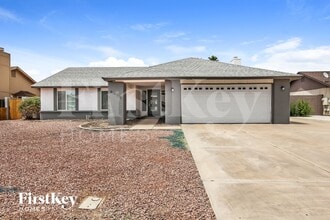 Building Photo - 8038 W Windrose Dr