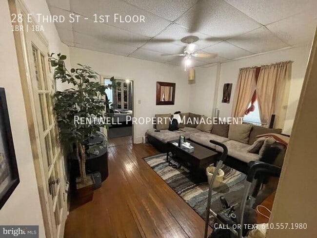 Foto del edificio - 28 E 3rd St