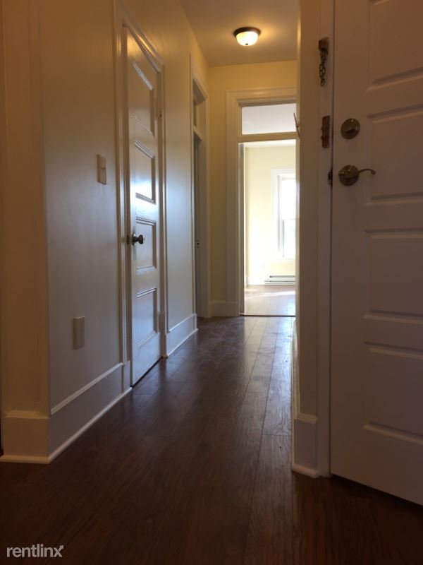 Foto del edificio - 1878 Beacon St