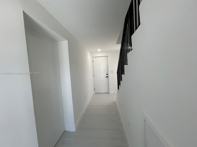 Building Photo - 14624 SW 261st Ter