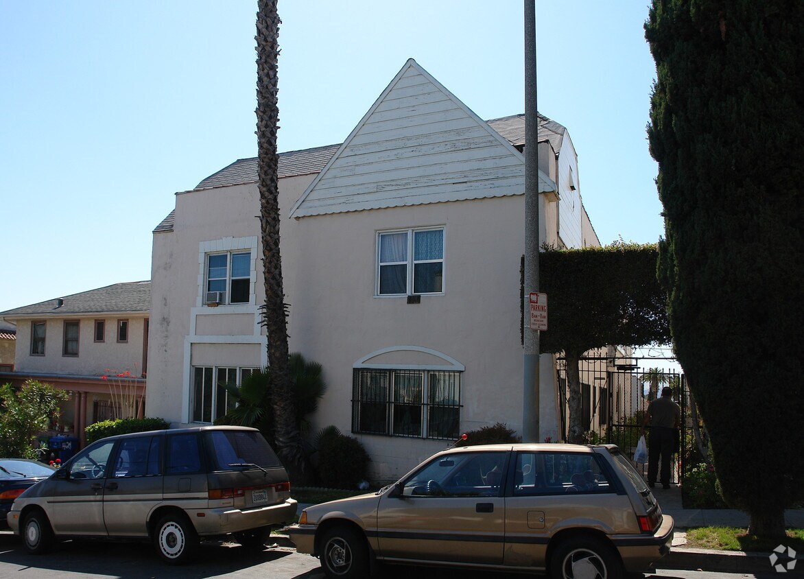 Foto del edificio - 421-427 N Ardmore Ave