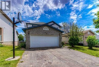 Building Photo - 46 Tradewinds Pl