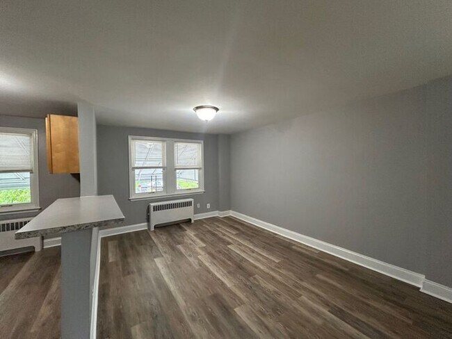 Building Photo - 3 Bedroom Home with a Finished Basement
