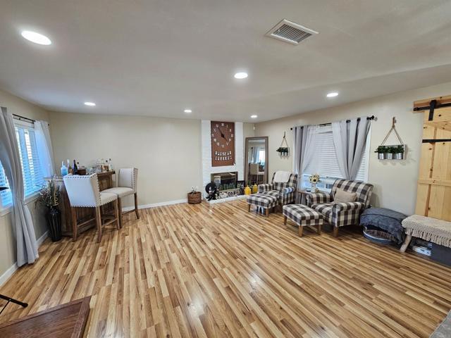 Building Photo - 1658 Point Cabrillo Ct