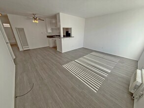 Building Photo - 3365 Keystone Av