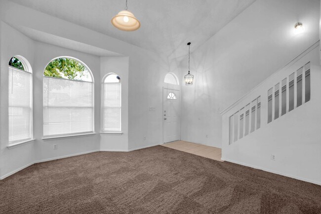 Foto del edificio - Cozy 3 bedroom 2 bath home in East El Paso! Special- No admin fee!