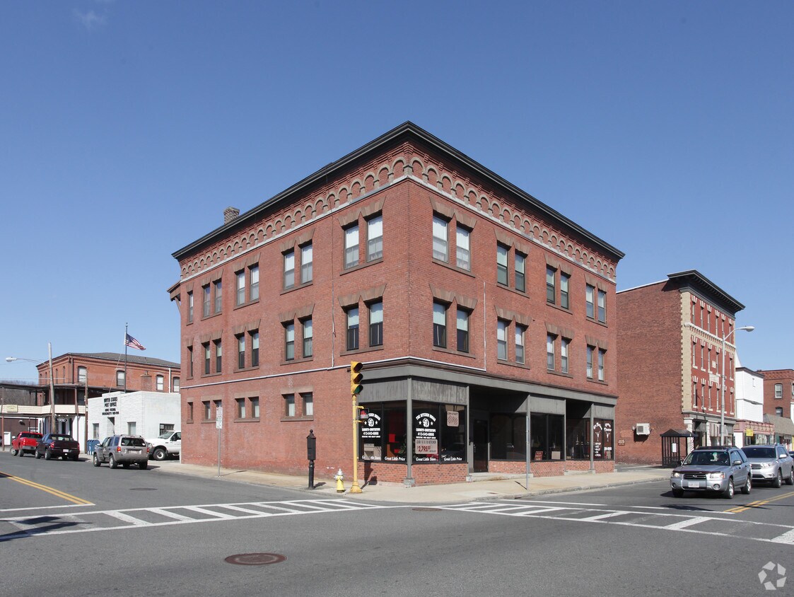 162164 Main St, Indian Orchard, MA 01151 Apartments in Indian