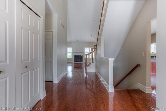 Foto del edificio - 26381 Valhalla Dr