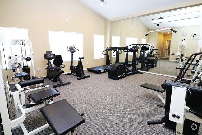 Onsite Fitness Center - Las Lomas Apts