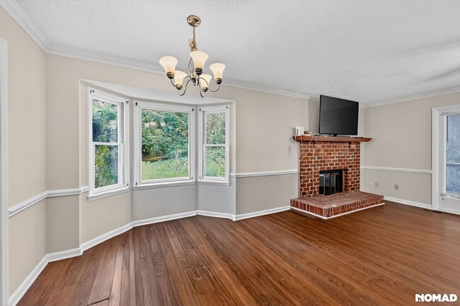 Building Photo - 4131 Kaplan Dr