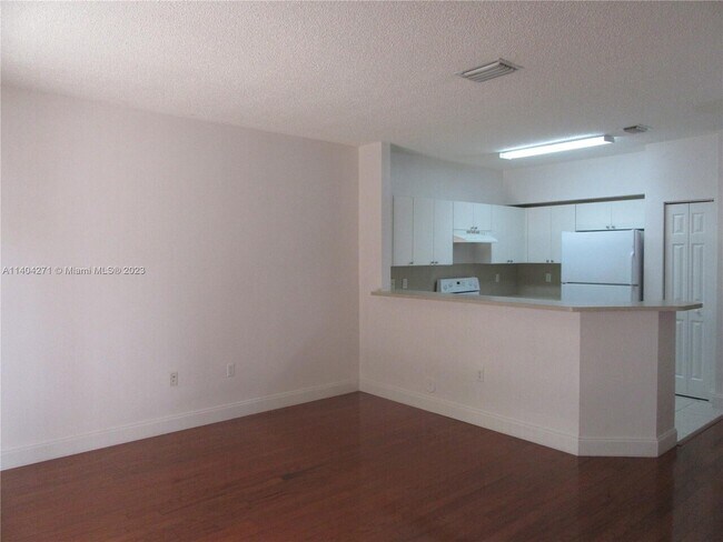 Building Photo - 2303 SE 24th Ave # 2303 HOMESTEAD, FL 33035