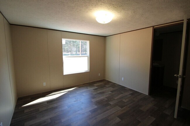 Foto del edificio - Exclusively Offered by Muse Realty Rentals, LLC