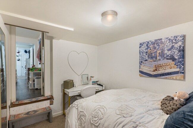 Foto del edificio - 929 11th St