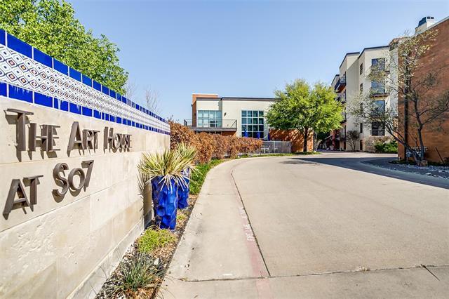 Building Photo - 2608 Museum Way