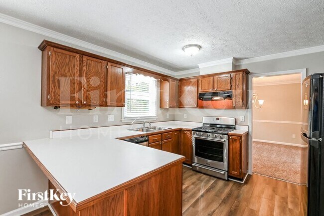 Foto del edificio - 1817 Emerson Lake Cir